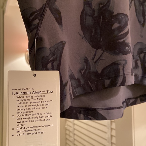 Lululemon Align Tee in Botanical Bloom Anchor Multi - Picture 7 of 10